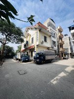 bán nhà ngõ 134 thạch bàn cách 30m ra oto dừng tránh đỗ chính chủ gửi bán