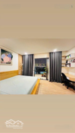 trung tâm cầu giấy bán nhà lô góc 3 thoáng 30m ra phố trung kính