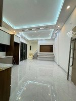 nhà bán giáp nguyễn thị thập q7.lotte mart q7.