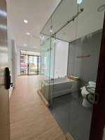 bán gấp nhà riêng 36m2, 8,99 tỷ tại cách mạng tháng tám, p 11, q3, hcm giá tốt