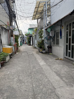 bán nhà 130m2 ngang hơn 8m,có 7 phòng vừa ở vừa cho thuê,dòng tiền ổn định.huỳnh tấn phát.10 tỷ