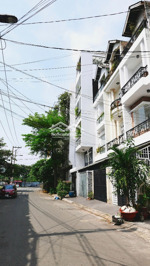 nhà cần cho thuê như hình. anh chị nào cần xem nhà nhắn em