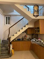 cho thuê nhà riêng tổng diện tích 125m2, 5 tầng, 3 phòng ngủ, 2 nhà vệ sinh