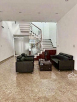 giá đầu tư, chưa tới 100 triệu/m2 - mặt phố lê đại hành cạnh ông ích đường 100m2 - 2 tầng văn phòng