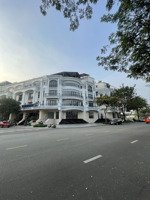 cho thuê văn phòng căn góc siêu phẩm tại vạn phúc city