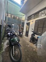 chủ hạ chào bán nhà cấp 4 rộng 80m2 lương yên giá 11.7 tỷ