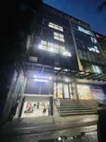 cực hiếm tòa văn phòng hạng a trần thái tông,cầu giấy 125m2x9t thang máy, mt 8.5m, 88 tỷ kinh doanh