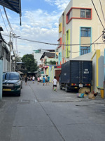 hoài thanh quận 8 ngay cây sung giao bình đông. dt 70m2 nhà 3 tầng giá hơn 6 tỷ. xe tải vô nhà.