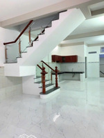 bán nhà trục chính khu hoàng quân cần thơ giá hấp dẫn