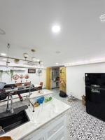 ngay bv175-hxh vào nhà-đẹp ở ngay-100m2-ngang 5,2m-nở hậu-5tầng-5pn-nguyễn kiệm gv-chỉ 12,5tỷ tl