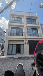 âu cơ-tân sơn nhì ngay trung tâm tân phú 4 tầng full nội thất chỉ 8t tl mạnh