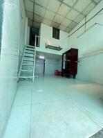 Cho thuê nhà trệt 1 lửng hẻm 9 Nguyễn Văn Linh( gần siêu thị Metro) Cách lộ lớn 20m