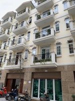 cho thuê liền kề tại nguyễn huy tưởng. dt: 75 m2 * 5 tầng, mt: 5 m, chia phòng, thang máy