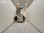 Bán Nhà đẹp 30m2 ở ngay, phố VIP Thái Hà, ô tô vào tận cửa, cách ô tô tránh 20m thông tứ tung.