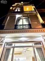 NHÀ MỚI ĐẸP - VỊ TRÍ ĐẸP - HOÀN CÔNG NẰM GẦN - ĐH Y DƯỢC & ĐẠI HỌC CT