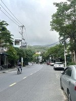 hàng đầu tư !!! bán nhà mặt tiền đường 10,5m trần quang khải - cách biển 500m - dt 84m2 - giá 8 tỷ