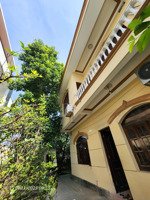 bán nhà riêng chính chủ dt : 370m2