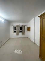 bán căn hộ 72m2, 2pn, 2wc tại hiệp thành building, 2,35 tỷ, q12, hcm