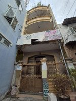 nhà ngay khu bàu cáu .dt (4.5x12) nở hậu 5.5m.âu cơ.sổ đẹp vuông vức.chủ thiện chí.nhĩn 6 tỏi tl