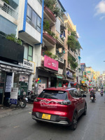 hxh 7m sát mt đường trần hưng đạo q1 gần nguyễn văn cừ . 3 lầu giá 10,8 tỷ