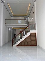 nhà sổ hồng riêng ngay vòng xoay an phú, đang thuê 5 triệu/tháng 100m2 giảm sâu chỉ còn 1 tỷ 1