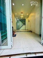 nhà 3 tầng 29m2 đón tết trung tâm quận 7