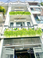 vị trí trung tâm chủ bán căn vườn chuối, phường 4, quận 3 giá cực chất 6,2 tỷ, 56m2, 4pn.