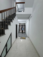 bán nhà 5 tầng trương định ,hoàng mai ,dt sổ 34m2 ,5pn ,giá 7,6 tỷ ,ngõ 3,5m ,nhà mới xây đẹp!