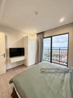 bán căn hộ - căn góc view trực diện biển 3 phòng ngủ - 2 vệ sinh - 84,6m2 - 5,3 tỷ ( đã có sổ đỏ )