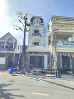 nhà 3 tầng mt nguyễn đình chiểu, p. đông hoà. dt: 100m2(5x20m) odt: 66.5m2. gồm 4pn - 5wc, 8.3 tỷ