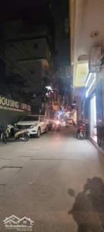 cần bán nhà 5 tầng ngõ phố văn cao ba đình giá chỉ 8.5 tỷ