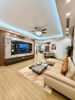 mới! bán nhanh căn chung cư tòa 17t6 hoàng đạo thúy 3 ngủ 2 wc nội thất 5*