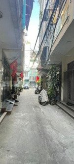 cho thuê nhà 6 tầng ,ngõ ngách thông ,ngõ to ô tô đỗ cửa ở ngách 2 ngõ 83 nguyễn khang