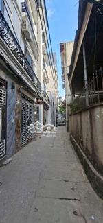 nhà lô góc thoáng sáng ngõ thông 15m ra đến ô tô đỗ tại ỷ la - dương nội