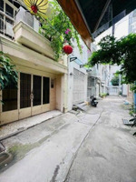 sát vincom! góc 2 mặt hẻm xe hơi gần mặt tiền nguyễn xí, 5.8x11m, nhà cấp 4, giá 7.9 tỷ tl
