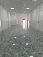 cho thuê nhà mặt phố lê văn lương giá 30 triệu, 300m2 phù hợp cho kinh doanh hoặc làm văn phòng