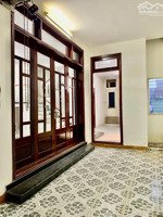 4 tỷ nhỉnh nhà 2 tầng đẹp kiên cố dt 76,8m2 ngang 6.79m thoáng sáng như villa minihoàng thúc trâm