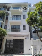 cho thuê nhà trung hòa - cầu giấy, dt 90m*4 tầng, oto đỗ cửa, văn phòng, công ty...giá thuê 32tr