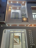 bán nhà đẹp mới hoàn thiện tại tphcm (bình dương cũ) với giá siêu tốt!!