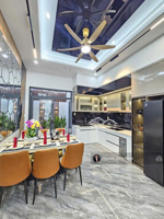 bán nhà hoàn công, 4 phòng ngủ, full nội thất, gần chợ phú phong 100m, p.bình chuẩn, tp.thuận an