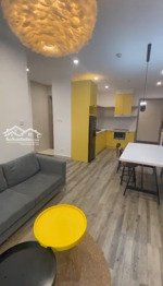 cho thuê 2n1vs full đồ tòa s2, gần bến xe bus, gần tòa nhà văn phòng technopark, tầng trung