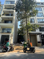 đất ngay tạ hiện p.thạnh mỹ lợi q2 dt : 5 x 20m ctxd hầm 7 tầng nổi- giá 20 tỷ