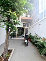 cho thuê nhà nguyên căn lê văn việt 1 trệt 2 lầu 4pn full nội thất