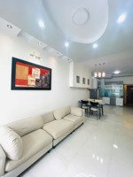 chính chủ bán căn sky garden 2, phú mỹ hưng. đầy đủ nội thất, lầu cao full nội thất. giá rẻ nhất tt