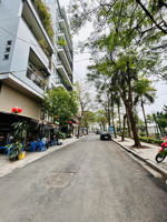 bán đất nhật chiêu tây hồ gần phố xây toà view hồ tây, 100m2 mt: 6.8m ô tô ngõ thông, giá: 26.6 tỷ
