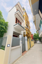 ngọc hồi hoàng mai diện tích 55m mt 4,5m nhà dân xây 6 tầng ngõ rộng ô tô vào nhà sổ vuông nở hậu.