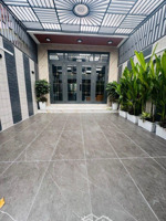 bán nhà mặt tiền 5 tầng, thang máy, gần phan văn hớn, 5x24m, chỉ 12.x tỷ, quận 12