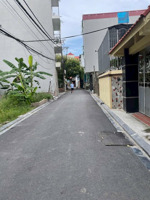 bác bình có lô đất cần bán dt 44m giá 4,550tr đường trước nhà rộng 5m oto tránh võng la -đa-hn