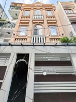 bán chdv trung tâm phú nhuận, gần nguyễn văn trỗi - 12 phòng, có thang máy, dòng tiền ~90tr/tháng