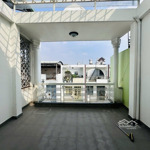 ô tô ngủ nhà 54m2 4 tầng/4pn gần lotte mart chỉ hơn 7x tỷ